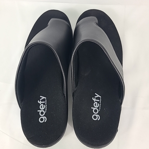 NEW GDEFY by GRAVITY DEFYER Men\'s Black ETZTAL Leather Sandals Sz 10 MSRP $100 main image 5